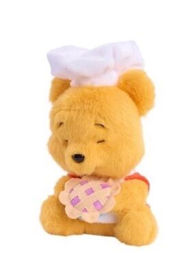 Winnie the pooh Hunny Higs Stuffed Animal chef with Pie